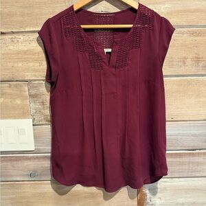 Daniel Rainn Burgundy Pleated Blouse Size Small